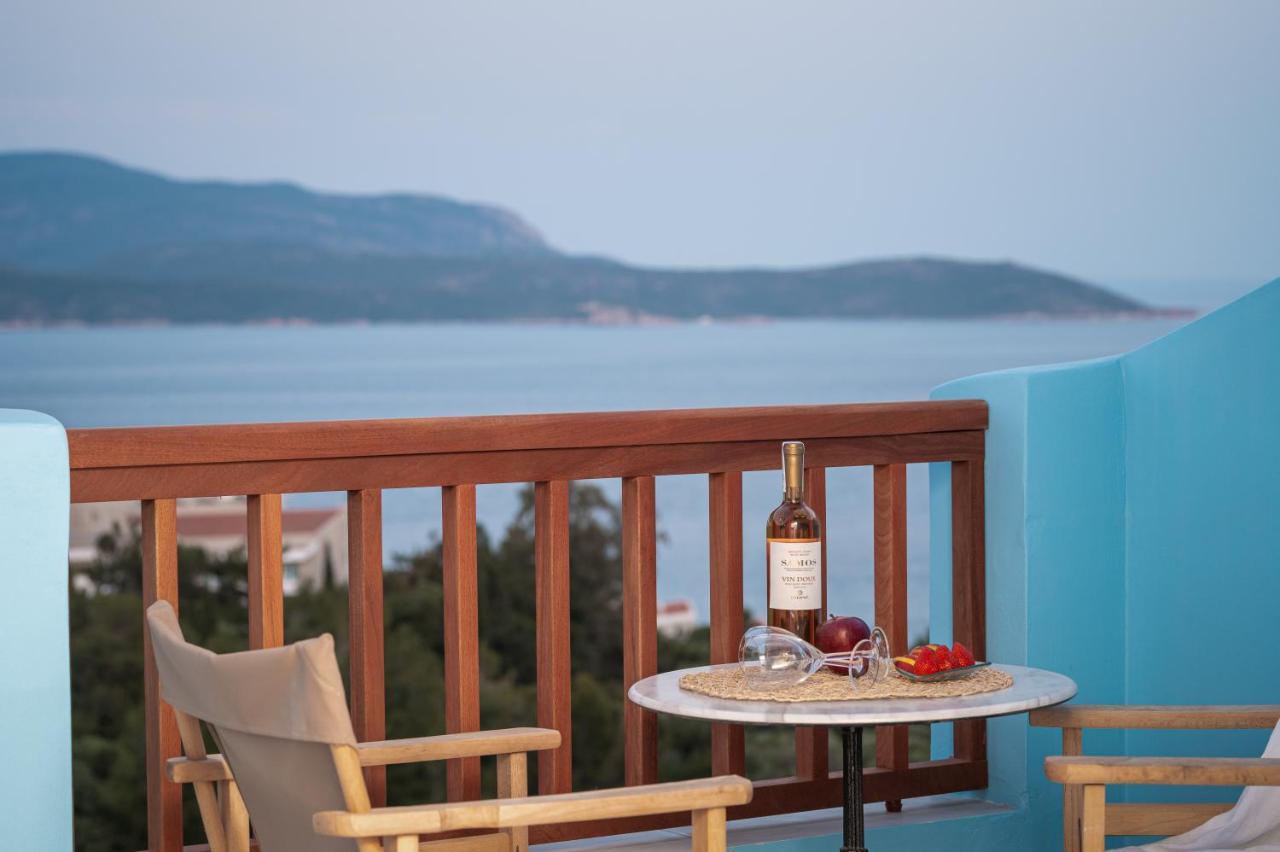 Naftilos Hotel 3*