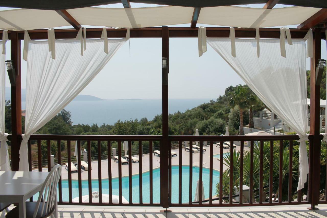 Hotel Naftilos 3*